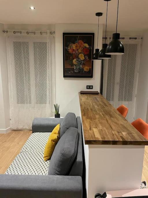 Appartement Chez Tricia Thorigny-sur-Marne Exterior foto